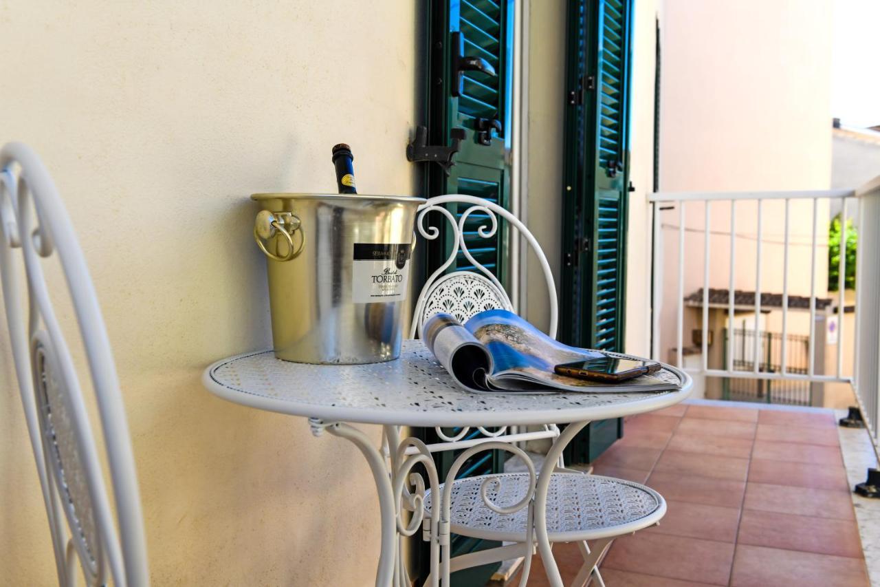 Alghero Noon Buitenkant foto